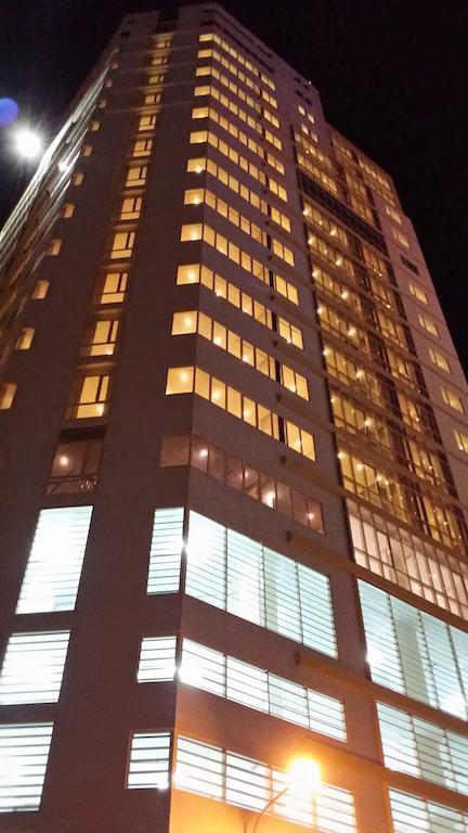 President Heights Manama Quarto foto